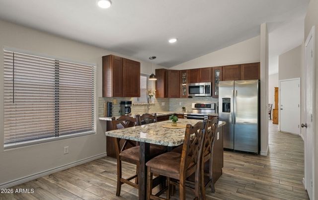 4820 E MELINDA Lane, Phoenix, AZ 85054