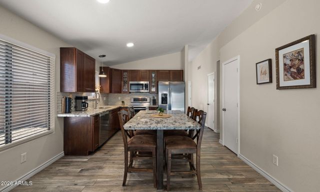4820 E MELINDA Lane, Phoenix, AZ 85054