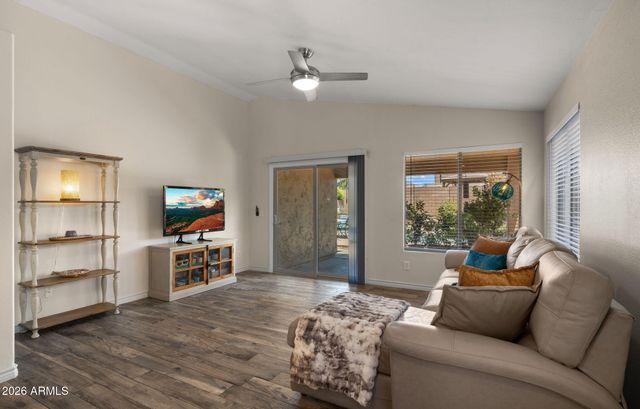 4820 E MELINDA Lane, Phoenix, AZ 85054