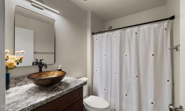 4820 E MELINDA Lane, Phoenix, AZ 85054