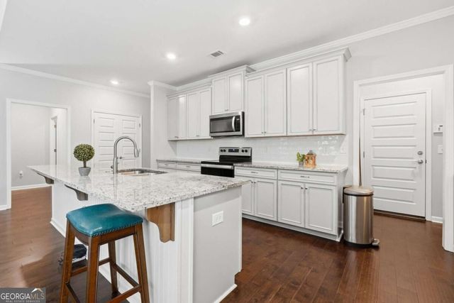 312 Pinebrook Drive, Waleska, GA 30183