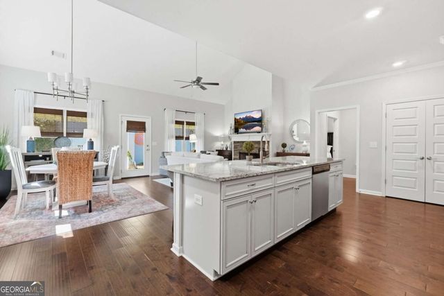 312 Pinebrook Drive, Waleska, GA 30183