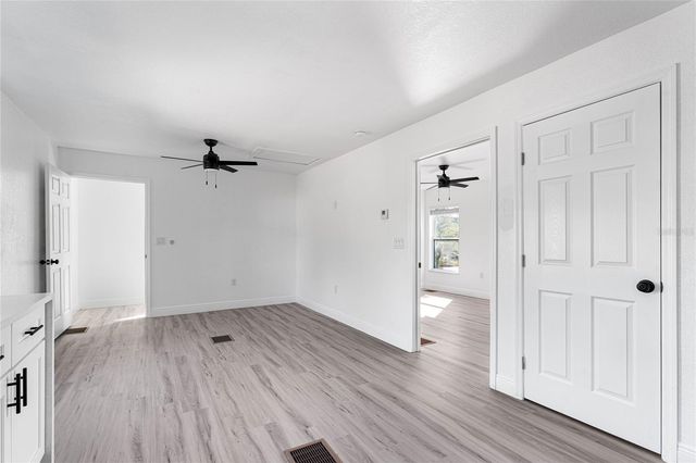 1421 35TH STREET S, St Petersburg, FL 33711