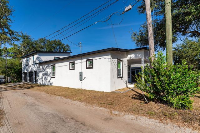 1421 35TH STREET S, St Petersburg, FL 33711