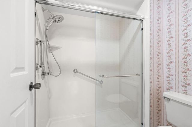 725 83RD AVENUE N 205, St Petersburg, FL 33702