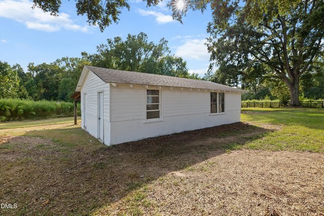 474 Hagwood Road, Zebulon, NC 27597