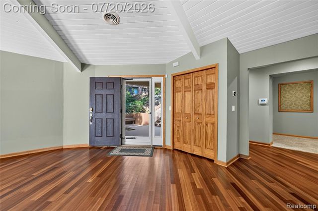 8516 Thendara Boulevard, Clarkston, MI 48348