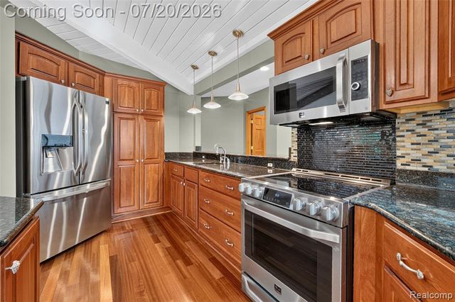 8516 Thendara Boulevard, Clarkston, MI 48348