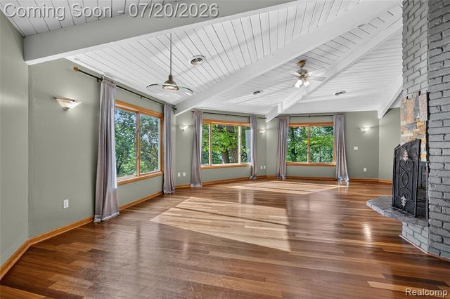 8516 Thendara Boulevard, Clarkston, MI 48348