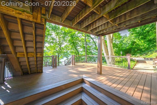 8516 Thendara Boulevard, Clarkston, MI 48348