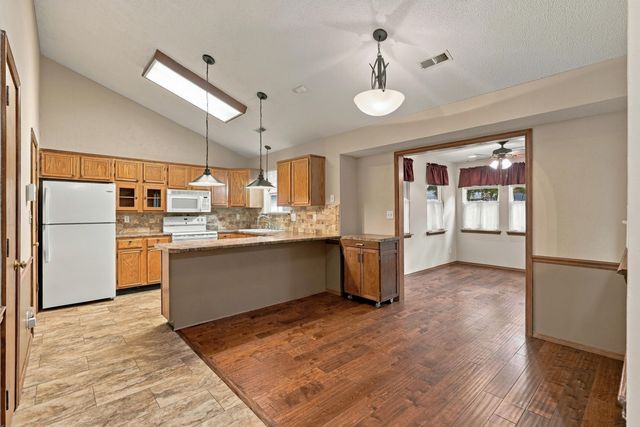 1515 WHITBURN DR, Columbia, MO 65203