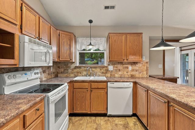 1515 WHITBURN DR, Columbia, MO 65203
