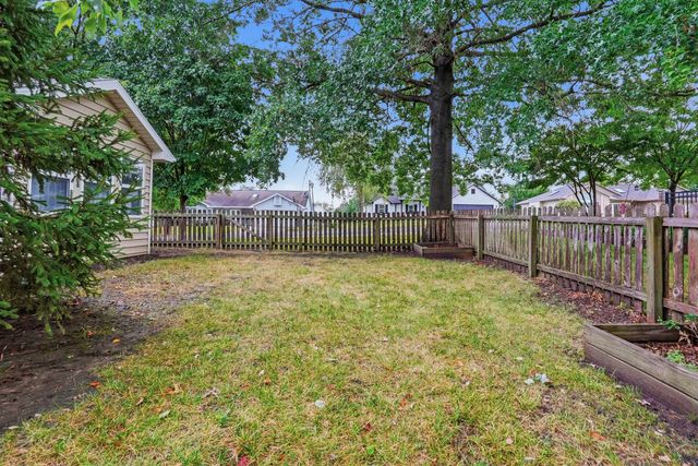 1515 WHITBURN DR, Columbia, MO 65203