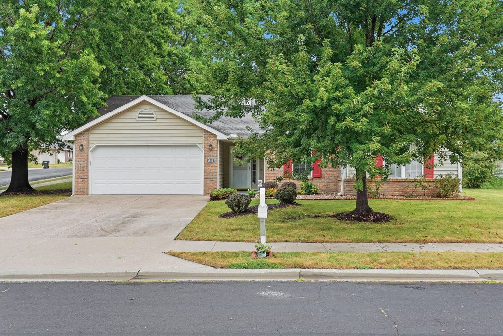 1515 WHITBURN DR, Columbia, MO 65203
