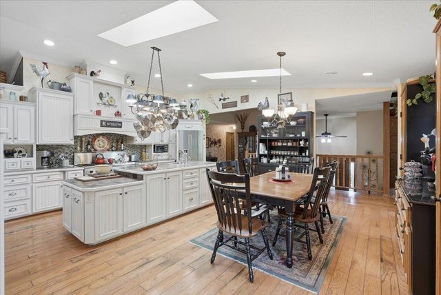 2432 73rd Court E, Inver Grove Heights, MN 55076