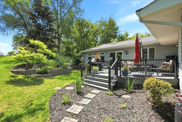 2432 73rd Court E, Inver Grove Heights, MN 55076