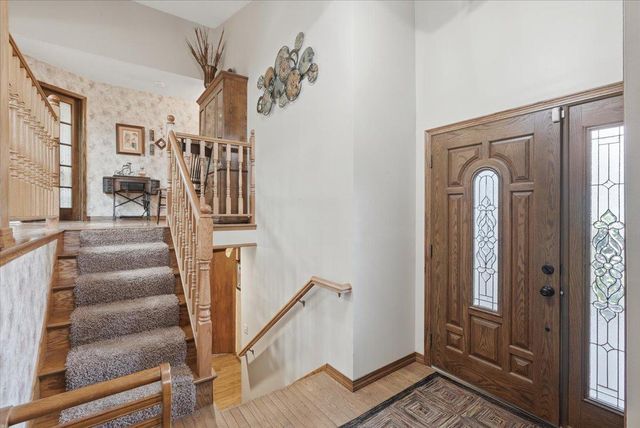 2432 73rd Court E, Inver Grove Heights, MN 55076