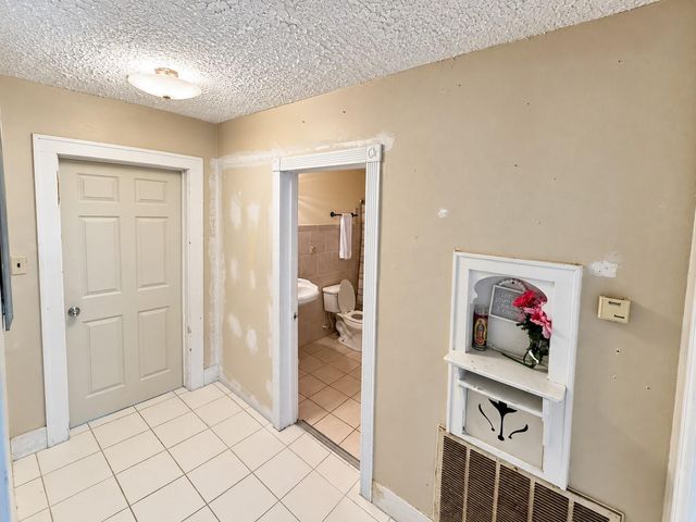 113 W Lobit Street, Baytown, TX 77520