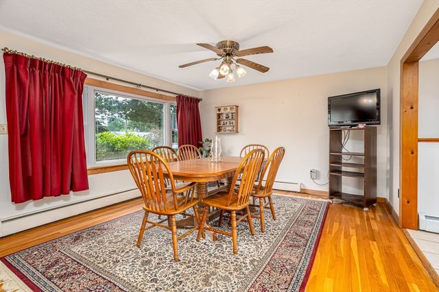 52 Alice Ave, Fitchburg, MA 01420