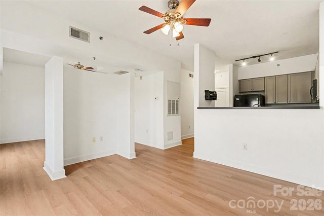 1315 East Boulevard 534, Charlotte, NC 28203