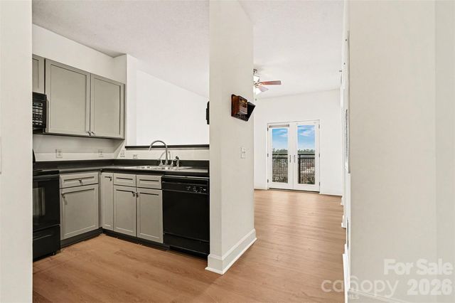 1315 East Boulevard 534, Charlotte, NC 28203