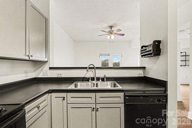 1315 East Boulevard 534, Charlotte, NC 28203