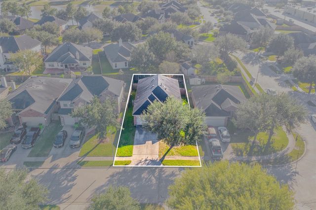 7510 Summerdale Drive, Rosenberg, TX 77469