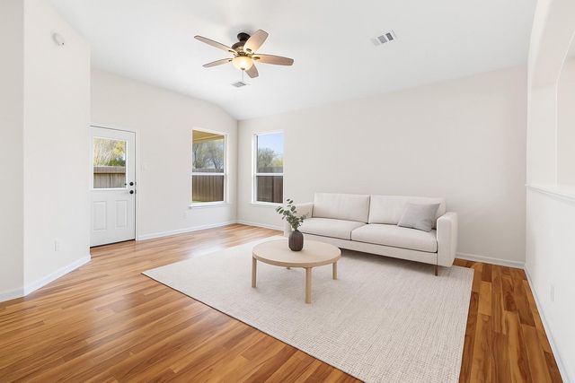 7510 Summerdale Drive, Rosenberg, TX 77469