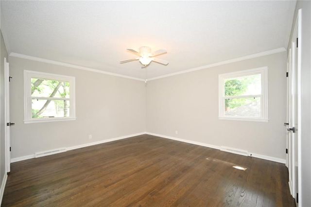 1710 NE 68th Street, Kansas City, MO 64118