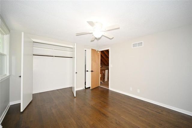 1710 NE 68th Street, Kansas City, MO 64118