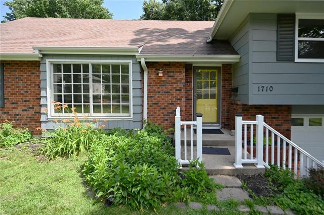 1710 NE 68th Street, Kansas City, MO 64118