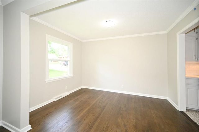 1710 NE 68th Street, Kansas City, MO 64118