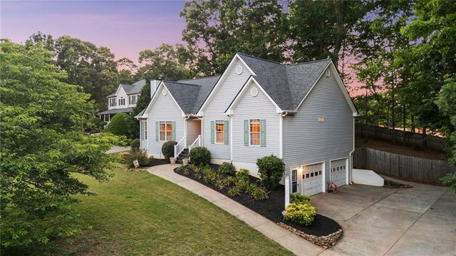 1086 Fieldstone Drive, Canton, GA 30114