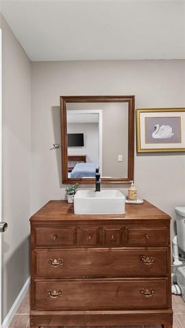 1086 Fieldstone Drive, Canton, GA 30114