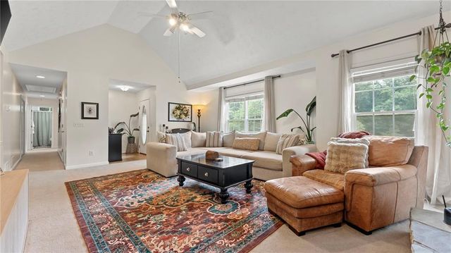 1086 Fieldstone Drive, Canton, GA 30114