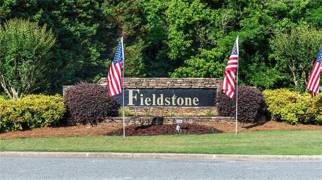 1086 Fieldstone Drive, Canton, GA 30114