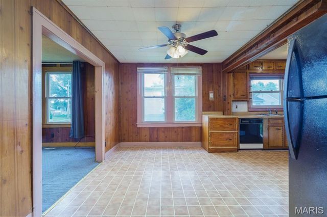 2470 Center Street, Granite City, IL 62040