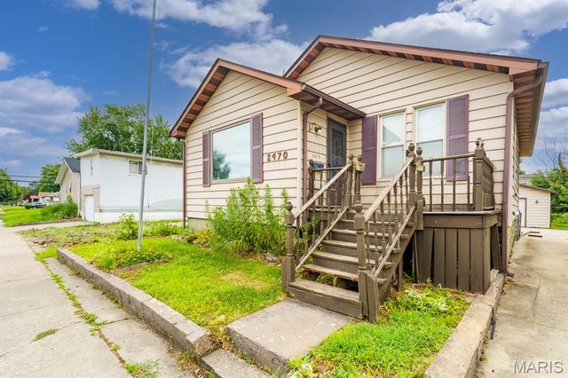2470 Center Street, Granite City, IL 62040