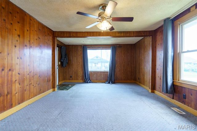 2470 Center Street, Granite City, IL 62040