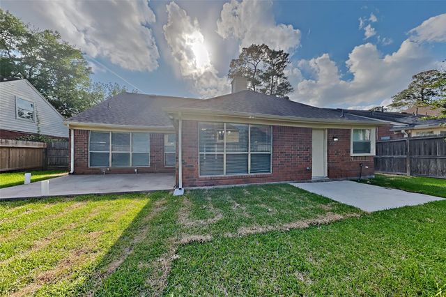 19018 Oakway Drive, Humble, TX 77346