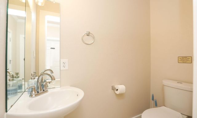 3535 Mount Pleasant Street A, Houston, TX 77021