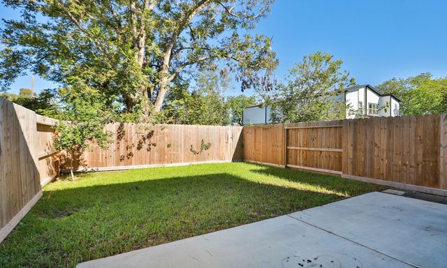 3535 Mount Pleasant Street A, Houston, TX 77021