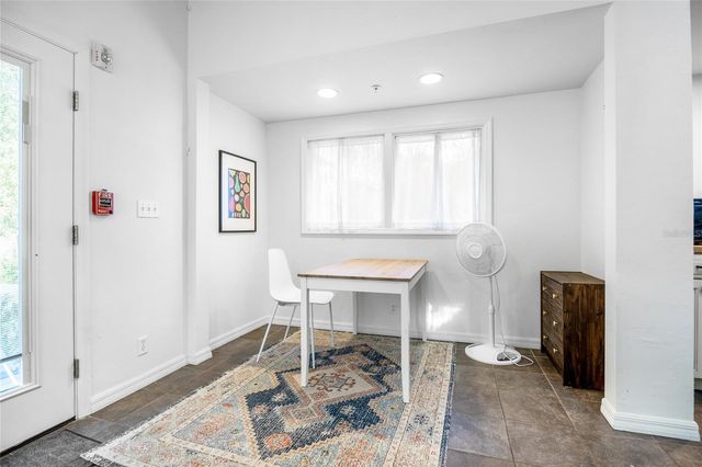 728 E UNIVERSITY AVENUE, Gainesville, FL 32601