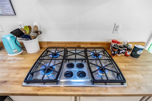 728 E UNIVERSITY AVENUE, Gainesville, FL 32601