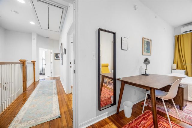 728 E UNIVERSITY AVENUE, Gainesville, FL 32601