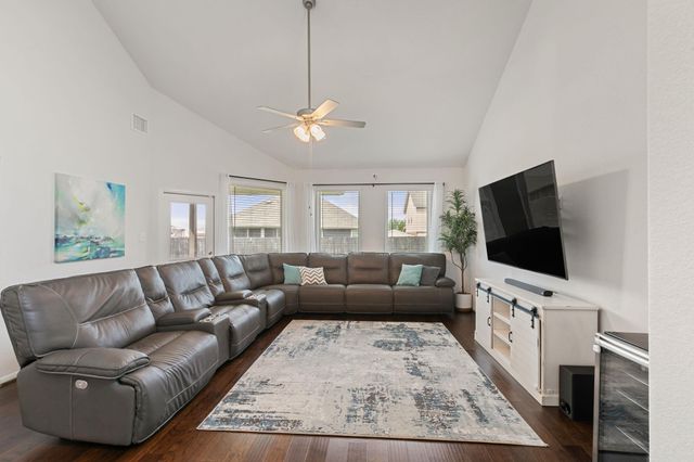 4418 Royal Oak BLVD, San Marcos, TX 78666