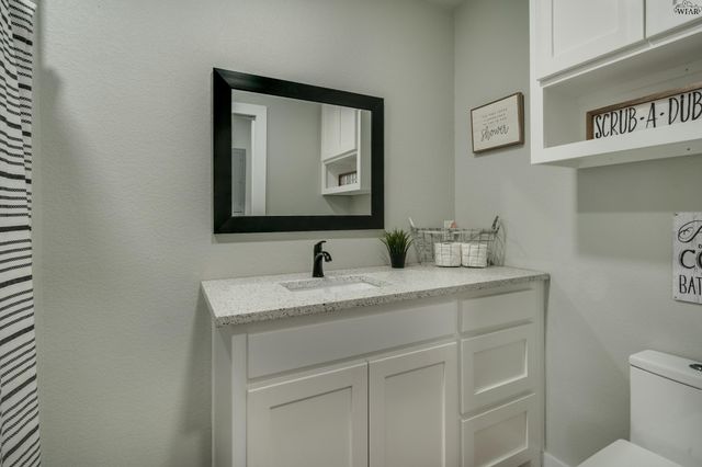 1822 N FM 368, Iowa Park, TX 76367