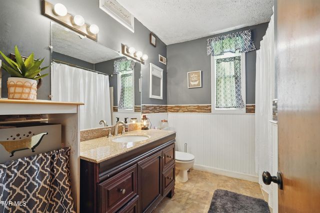 1124 Northwest Virginia Avenue, Norton, VA 24273
