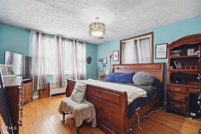 1124 Northwest Virginia Avenue, Norton, VA 24273