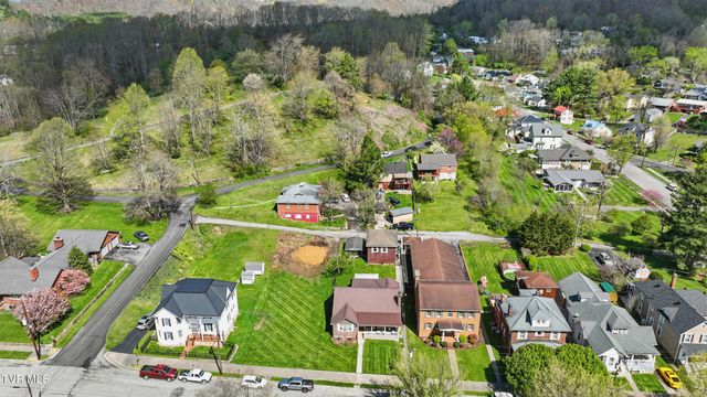 1124 Northwest Virginia Avenue, Norton, VA 24273